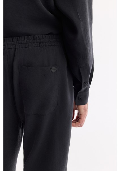 Erkek Siyah Beli Lastikli Bağcıklı Soft Touch Relaxed Fit Pantolon A51Y3031