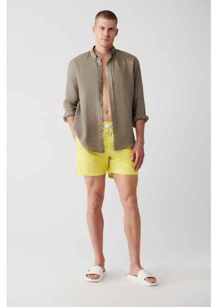 Erkek Sarı Çiçek Baskılı Deniz Şortu A31Y3809