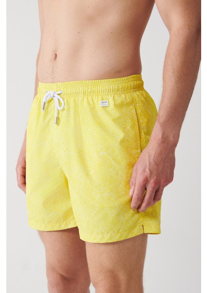 Erkek Sarı Çiçek Baskılı Deniz Şortu A31Y3809 indirimleri