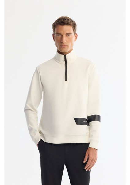 Erkek Ekru Dik Yaka Pamuklu Baskılı Elastan Regular Fit Sweatshirt A42Y1202 fiyatları