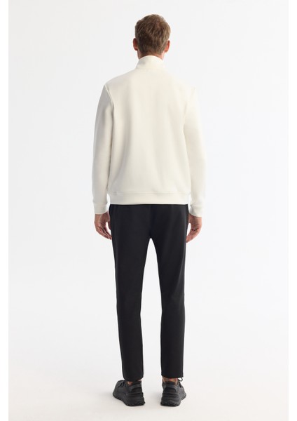 Erkek Ekru Dik Yaka Pamuklu Baskılı Elastan Regular Fit Sweatshirt A42Y1202 indirimleri