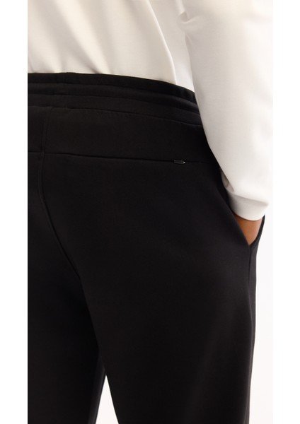 Erkek Siyah Beli Lastikli Bağcıklı Pamuklu Bi-Stretch Regular Fit Eşofman Altı A52Y3403 indirimleri