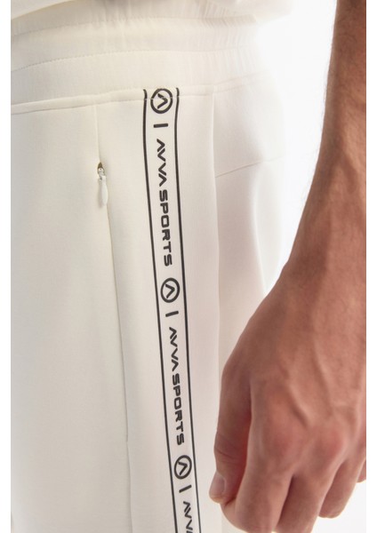 Erkek Ekru Beli Lastikli Bağcıklı Elastan Regular Fit Eşofman Altı A42Y3418 fırsatları