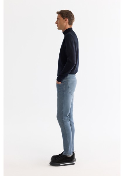 Erkek Mavi Eskitme Yıkamalı Esnek Berlin Slim Fit Jean Pantolon A42Y3505 modelleri