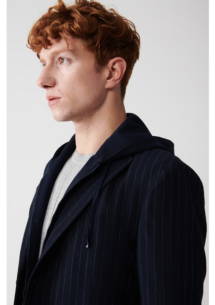 Erkek Lacivert Mono Yaka Çıkma Kapüşonlu Takma Cepli Ceket A32Y4019 fiyatları