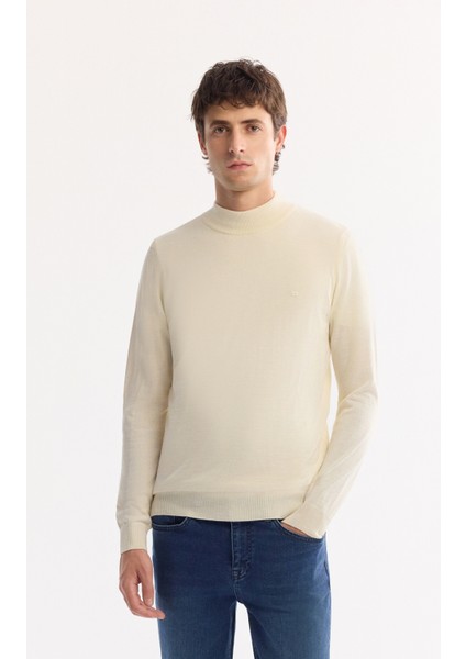 Erkek Ekru Yarım Balıkçı Yaka Yün Karışımlı Triko Regular Fit Kazak B005015
