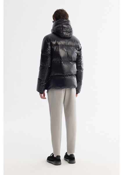 Erkek Siyah Kapüşonlu Kaz Tüyü Su İtici Rüzgar Geçirmez -20°C Dayanıklı Şişme Mont A42Y6182