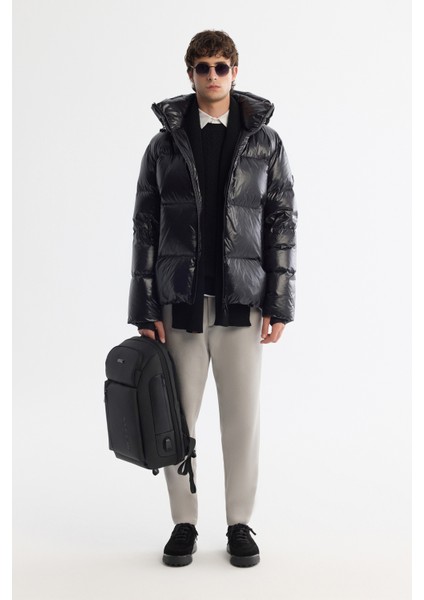 Erkek Siyah Kapüşonlu Kaz Tüyü Su İtici Rüzgar Geçirmez -20°C Dayanıklı Şişme Mont A42Y6182