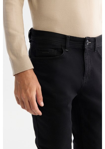 Erkek Siyah Rinse Yıkama Berlin Slim Fit Jean Pantonlon A42Y3514 indirimleri