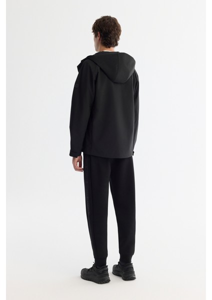 Erkek Siyah Kapüşonlu Su İtici Rüzgar Geçirmez Mıknatıs Kapama Mevsimlik Mont A42Y6083