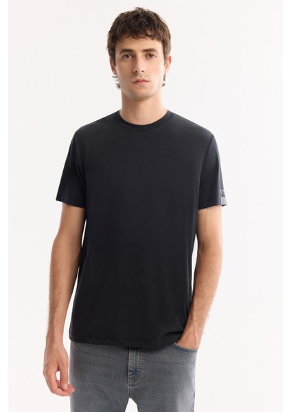 Erkek Siyah Bisiklet Yaka Soft Touch Bi-Stretch Baskılı Regular Fit T-Shirt A52Y1022