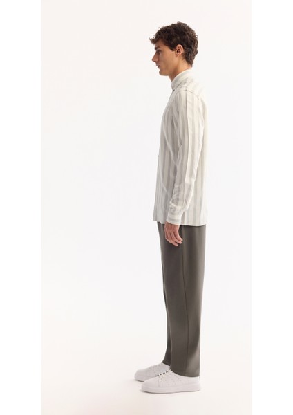 Erkek Gri Düğmeli Yaka Soft Touch Çizgili Comfort Fit Gömlek A52Y2112 modelleri
