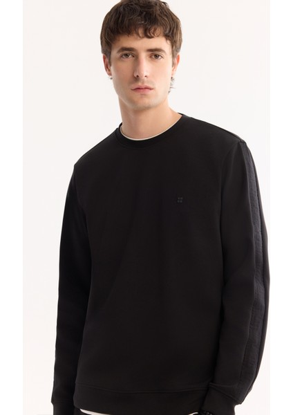 Erkek Siyah Bisiklet Yaka Pamuklu Bi-Stretch Regular Fit Sweatshirt A52Y1272