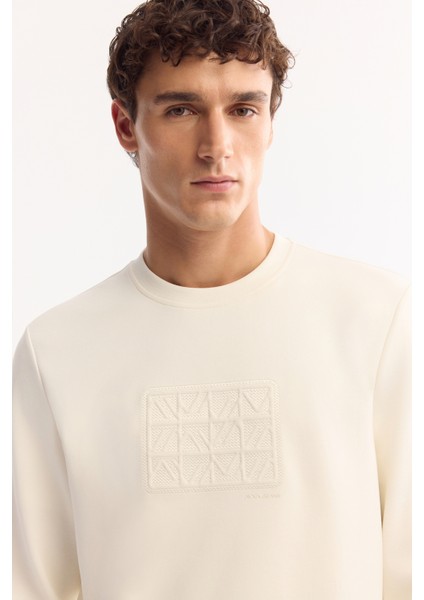 Erkek Ekru Bisiklet Yaka Pamuklu Bi-Stretch Baskılı Regular Fit Sweatshirt A52Y1289