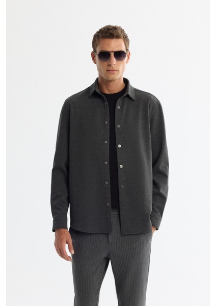 Erkek Antrasit Düğmeli Yaka Diyagonel Çıtçıtlı Comfort Fit Gömlek A42Y2124