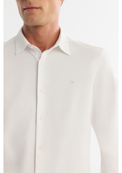 Erkek Beyaz Klasik Yaka Esnek Teknik Kumaş Slim Fit Gömlek A42Y2122 fiyatları