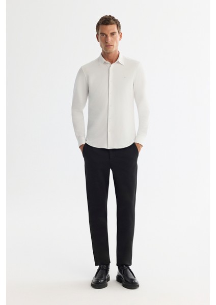 Erkek Beyaz Klasik Yaka Esnek Teknik Kumaş Slim Fit Gömlek A42Y2122