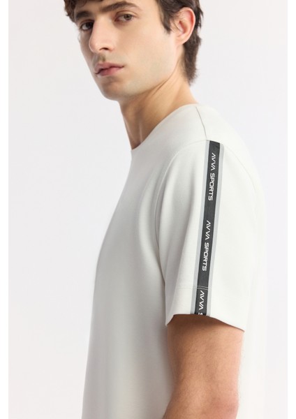 Erkek Ekru Bisiklet Yaka Baskılı Bi-Stretch İnterlok Regular Fit T-Shirt A51Y1150 fiyatları