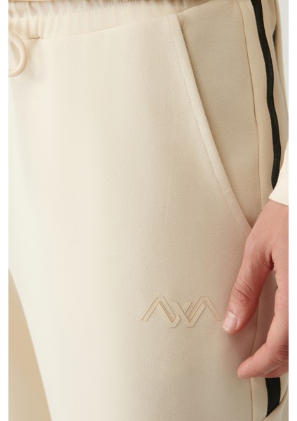 Erkek Bej Beli Bağcıklı Lastikli Bi-Stretch Regular Fit Eşofman Altı A41Y3408