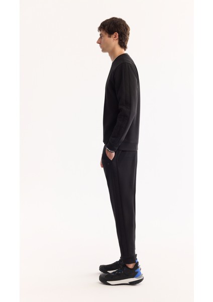 Erkek Siyah Beli Lastikli Bağcıklı Pamuklu Bi-Stretch Regular Fit Eşofman Altı A52Y3402 modelleri