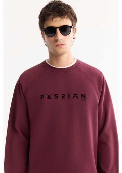 Erkek Mürdüm Bisiklet Yaka Pamuklu Bi-Stretch Baskılı Regular Fit Sweatshirt A52Y1249