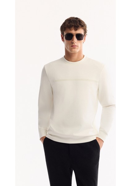 Erkek Ekru Bisiklet Yaka Pamuklu Bi-Stretch Baskılı Regular Fit Sweatshirt A52Y1325