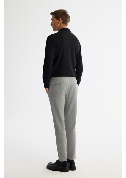Erkek Gri Balık Sırtı Dokulu Yanı Lastikli Elastan Slim Fit Chino Pantolon A42Y3024 modelleri