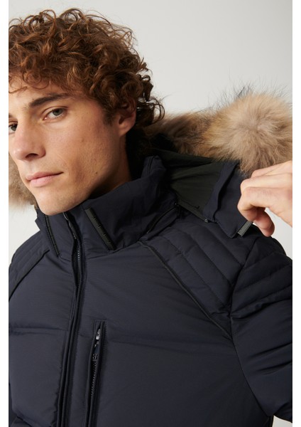 Erkek Lacivert Kuş Tüyü Dolgulu Çıkma Kürklü Su İtici Kumaşlı Mont A32Y6012 modelleri