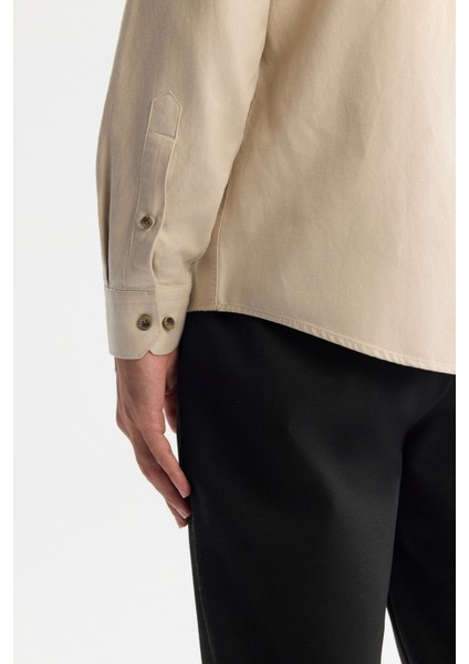 Erkek Bej Düğmeli Yaka Pamuklu Soft Touch Regular Fit Gömlek B002036 modelleri