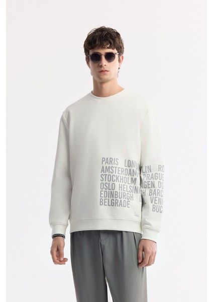 Erkek Beyaz Bisiklet Yaka Baskılı Bi-Stretch İnterlok Regular Fit Sweatshirt A51Y1237