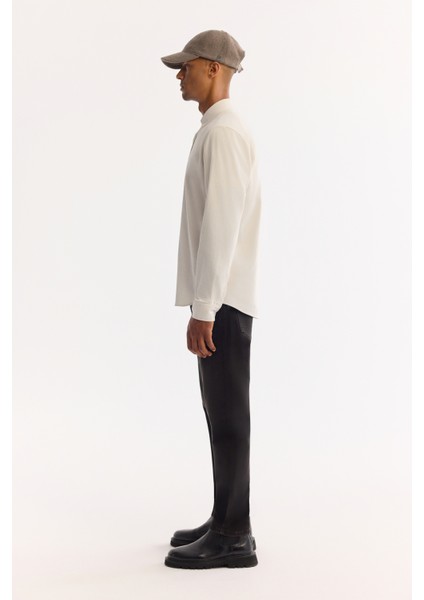 Erkek Kırık Beyaz Düğmeli Yaka %100 Pamuk Soft Touch Kadife Regular Fit Gömlek B002032 indirimleri