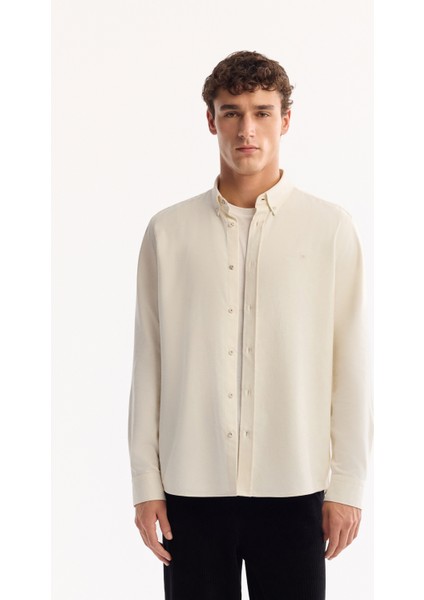 Erkek Ekru Düğmeli Yaka %100 Pamuk Soft Touch Regular Fit Gömlek A52Y2042