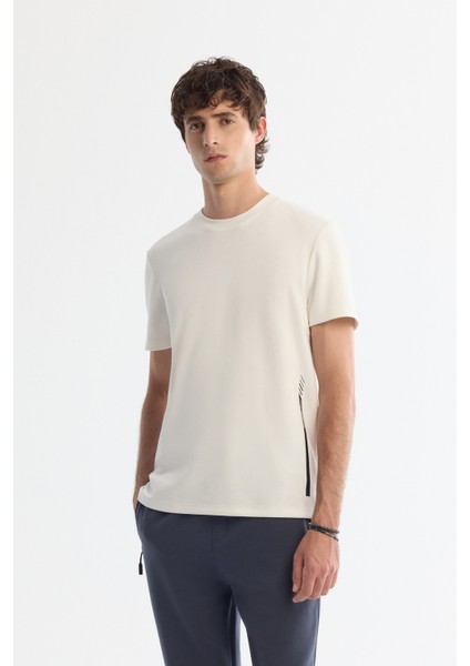 Erkek Ekru Bisiklet Yaka Baskılı Elastan Regular Fit T-Shirt A42Y1017