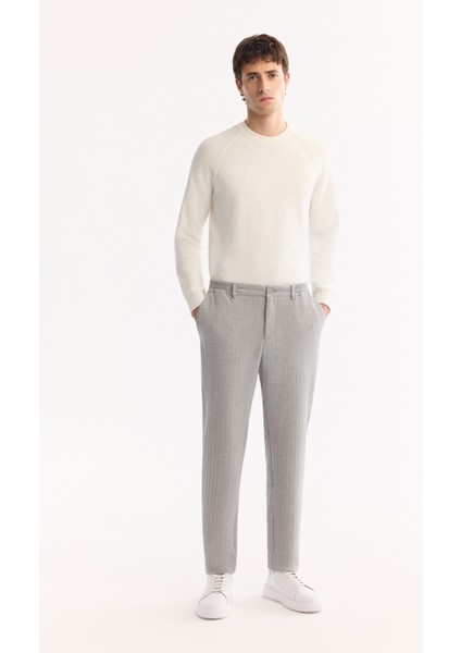 Erkek Gri Yanı Lastikli Bi-Stretch Hafif Çizgili Slim Fit Pantolon A52Y3203