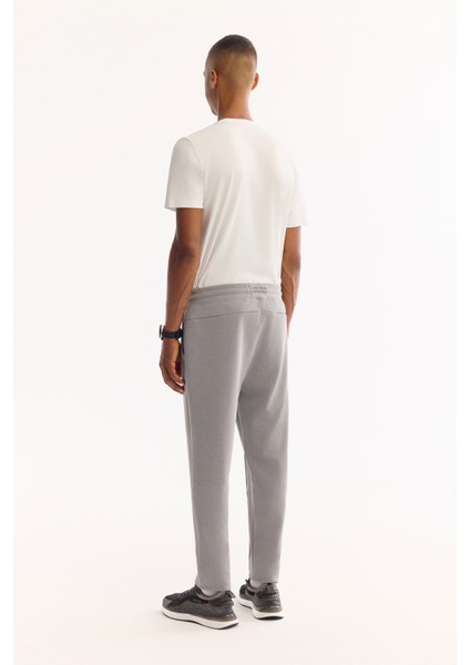 Erkek Gri Beli Lastikli Bağcıklı Soft Touch Bi-Stretch Regular Fit Eşofman Altı A52Y3406 fırsatları