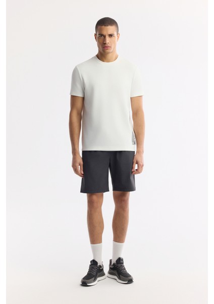 Erkek Beyaz Bisiklet Yaka Baskılı Bi-Stretch İnterlok Regular Fit T-Shirt A51Y1136 indirimleri