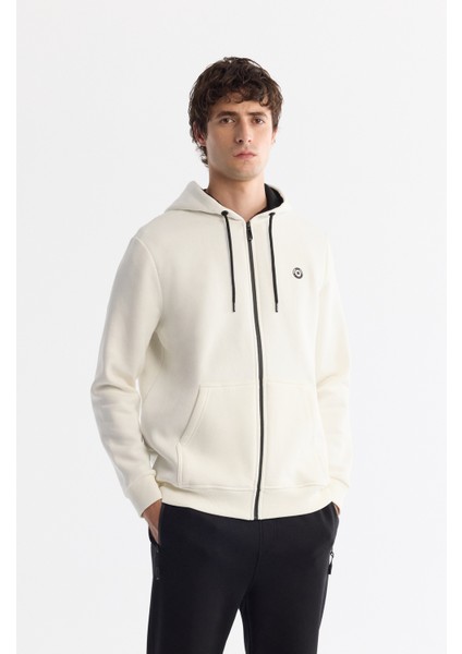 Erkek Beyaz Kapüşonlu 3 İplik Şardonlu Fermuarlı Regular Fit Sweatshirt E001019