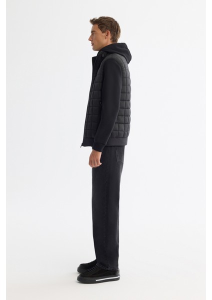 Erkek Siyah Dik Yaka Kare Kapitone Termometreli Şişme Comfort Fit Yelek A42Y6502 modelleri