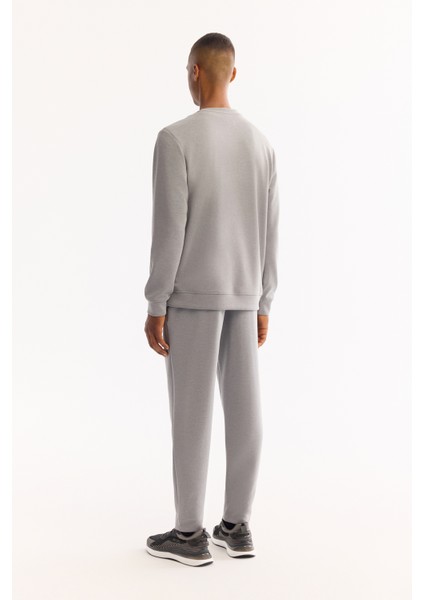 Erkek Gri Bisiklet Yaka Soft Touch Baskılı Regular Fit Sweatshirt A52Y1334 fırsatları