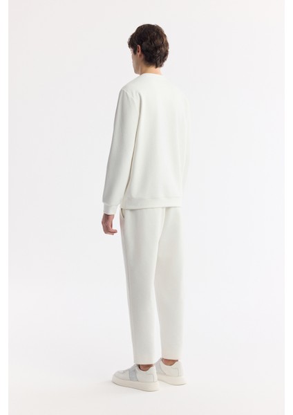 Erkek Beyaz Bisiklet Yaka Baskılı Bi-Stretch İnterlok Regular Fit Sweatshirt A51Y1235 fırsatları