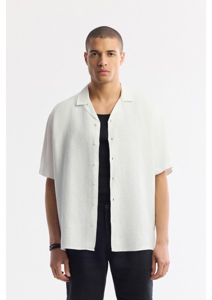 Erkek Beyaz Apaj Yaka %100 Keten Kısa Kol Oversize Fit Gömlek A51Y2209