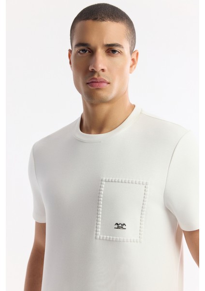 Erkek Ekru Bisiklet Yaka Baskılı Bi-Stretch İnterlok Regular Fit T-Shirt A51Y1161 fiyatları