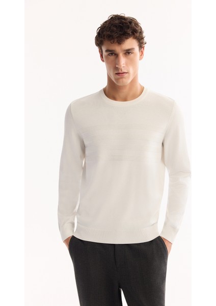 Erkek Ekru Bisiklet Yaka Rayon Tüylenmeyen Dokulu Triko Regular Fit Kazak A52Y5015 fırsatları