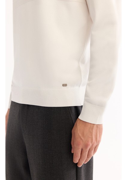 Erkek Ekru Bisiklet Yaka Rayon Tüylenmeyen Dokulu Triko Regular Fit Kazak A52Y5015 indirimleri