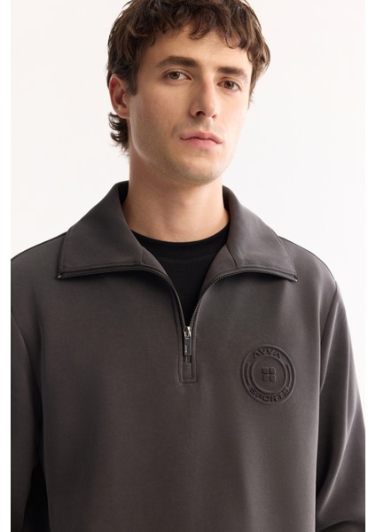 Erkek Antrasit Dik Yaka Fermuarlı Soft Touch Baskılı Regular Fit Sweatshirt A52Y1273