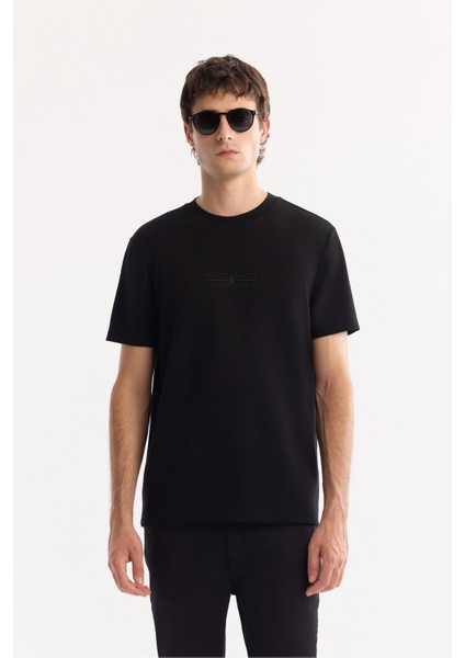 Erkek Siyah Bisiklet Yaka Viskon Karışımlı Bi-Stretch Baskılı Regular Fit T-Shirt A52Y1018