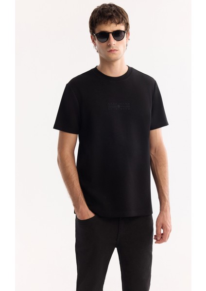 Erkek Siyah Bisiklet Yaka Viskon Karışımlı Bi-Stretch Baskılı Regular Fit T-Shirt A52Y1018 indirimleri