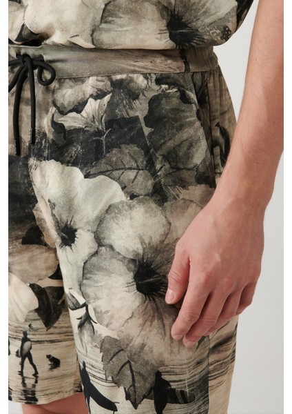 Erkek Gri %100 Viskon Beli Lastikli Desenli Etenna Relaxed Fit Şort A41Y3734