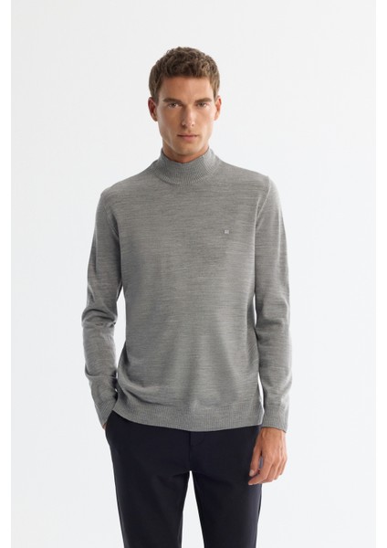 Erkek Gri Yarım Balıkçı Yaka Tüylenmeyen Triko Regular Fit Kazak E005001