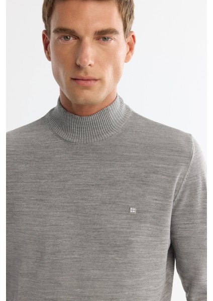 Erkek Gri Yarım Balıkçı Yaka Tüylenmeyen Triko Regular Fit Kazak E005001 fiyatları